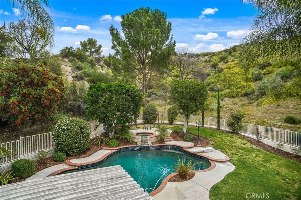 25559 Longfellow Place Stevenson Ranch, CA 91381 - Photo 16 of 30