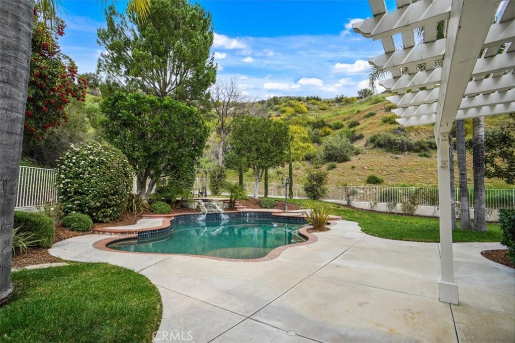 25559 Longfellow Place Stevenson Ranch, CA 91381 - Photo 23 of 30