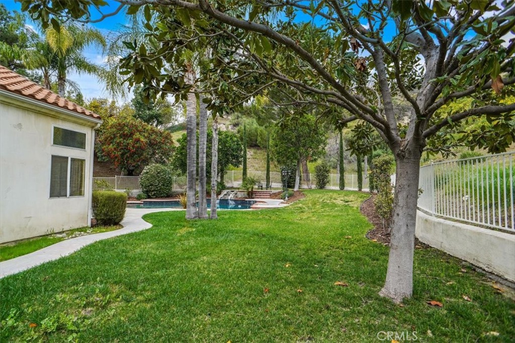 25559 Longfellow Place Stevenson Ranch, CA 91381 - Photo 24 of 30