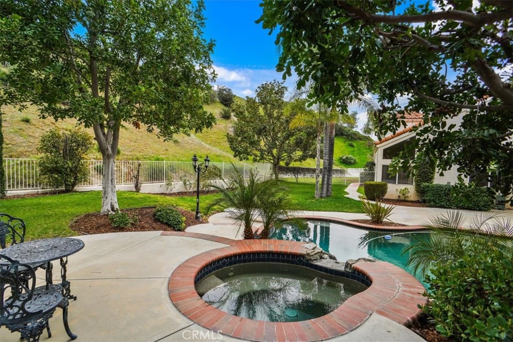 25559 Longfellow Place Stevenson Ranch, CA 91381 - Photo 25 of 30