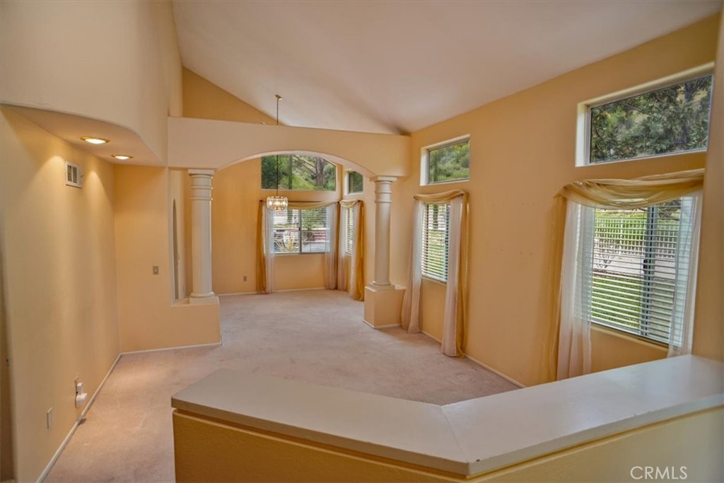 25559 Longfellow Place Stevenson Ranch, CA 91381 - Photo 3 of 30