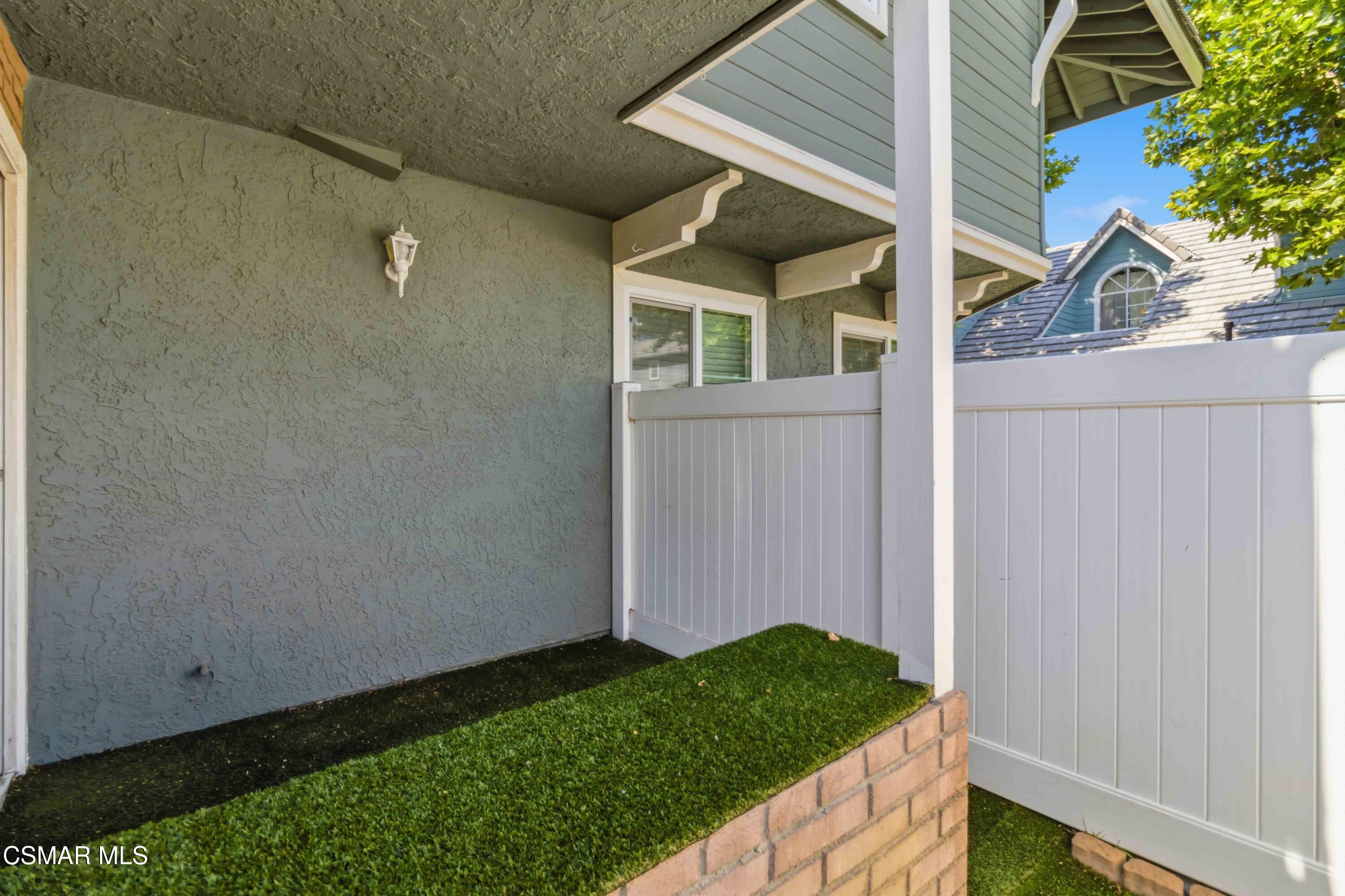 1962 Rory Lane, Unit 1 Simi Valley, CA 93063 - Photo 32 of 42 032