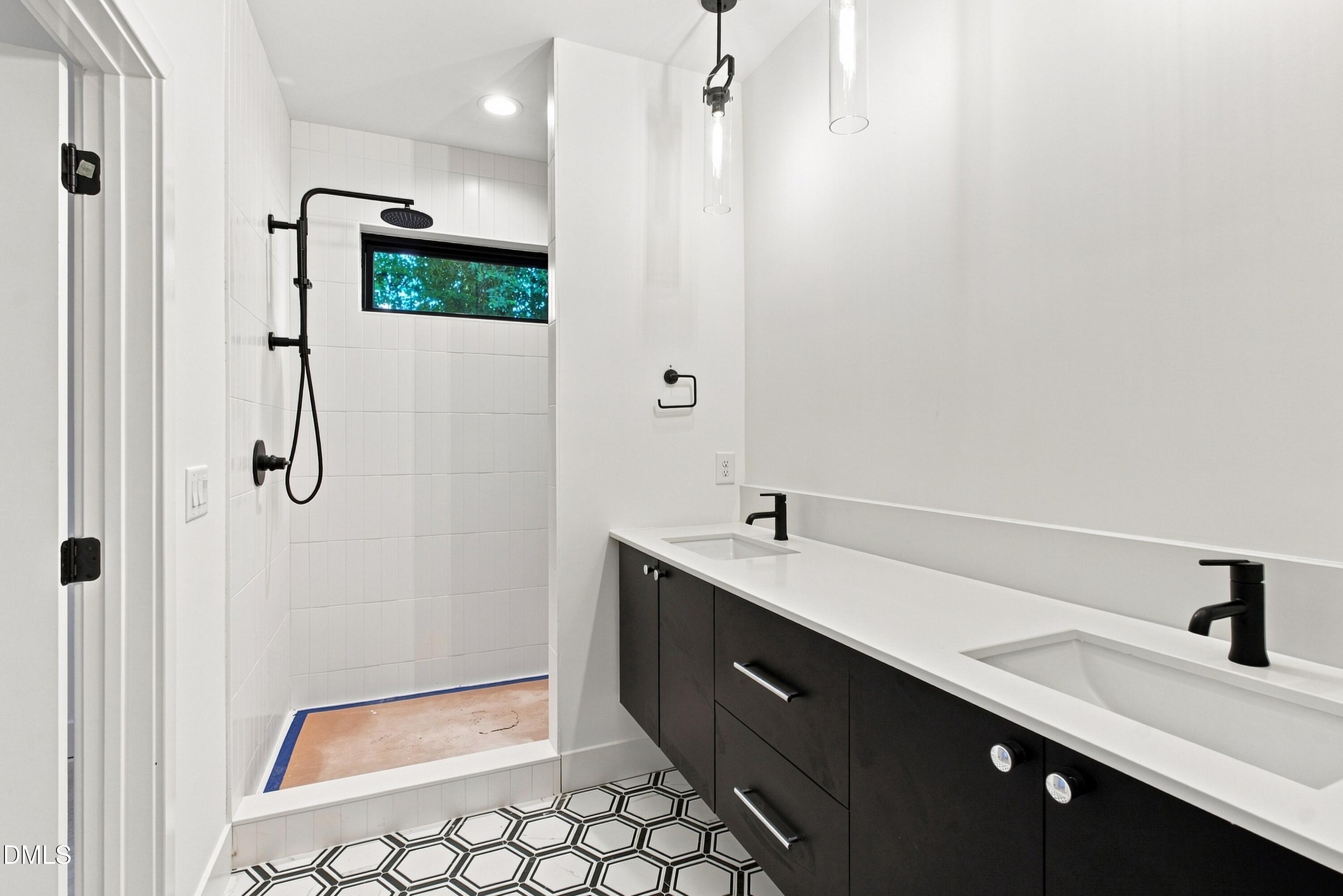 1804 Pershing Road Raleigh, NC 27608 - Photo 19 of 22 DSC_06529