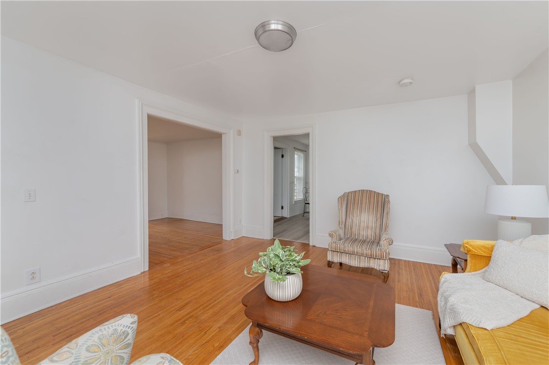 54 Sanford Street Rochester, NY 14620 - Photo 6 of 27