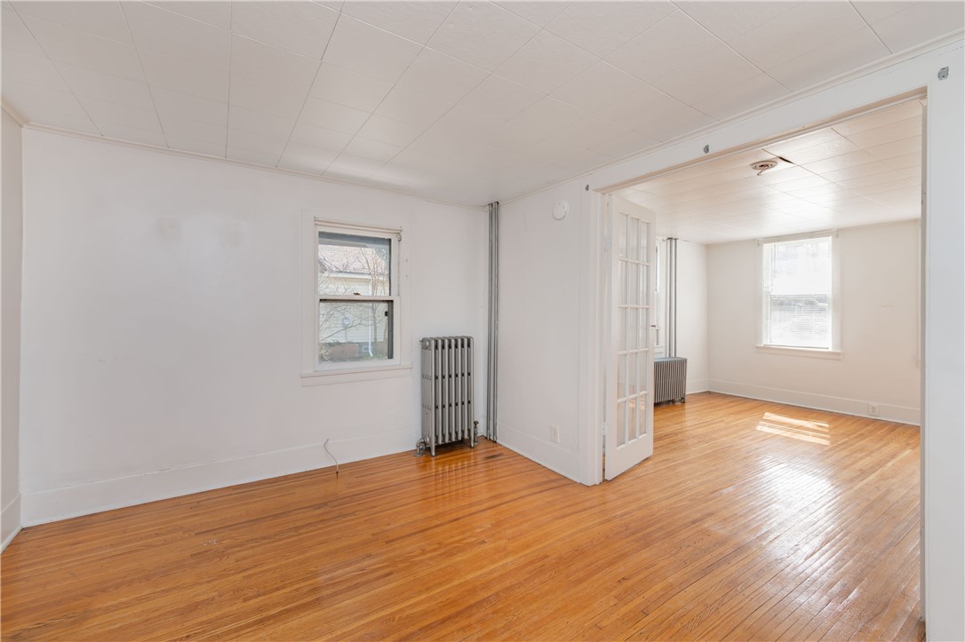 54 Sanford Street Rochester, NY 14620 - Photo 9 of 27