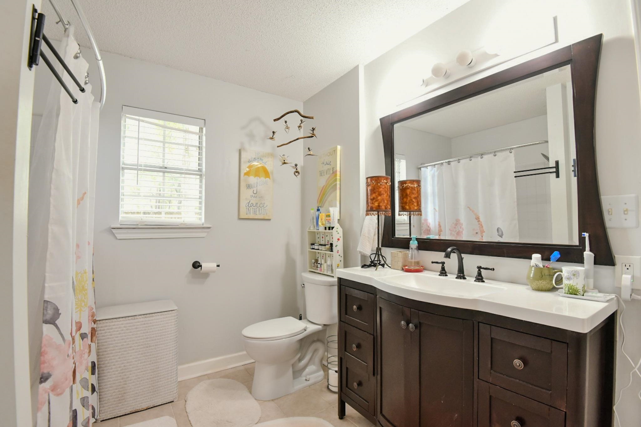 130 Ridgewood Drive Daphne, AL 36526 - Photo 28 of 34 Bathroom