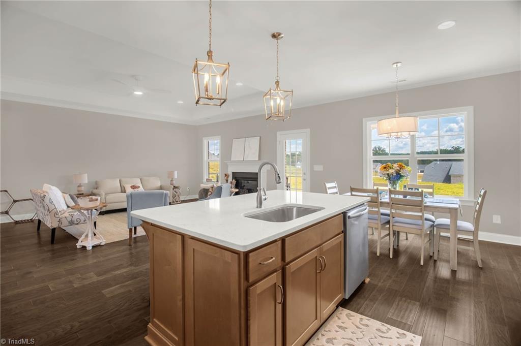 122 Jasper Court King, NC 27021 - Photo 15 of 30