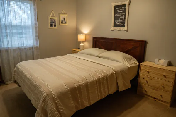 $267,900 | 102 Windward Lane, Rochelle, IL 61068