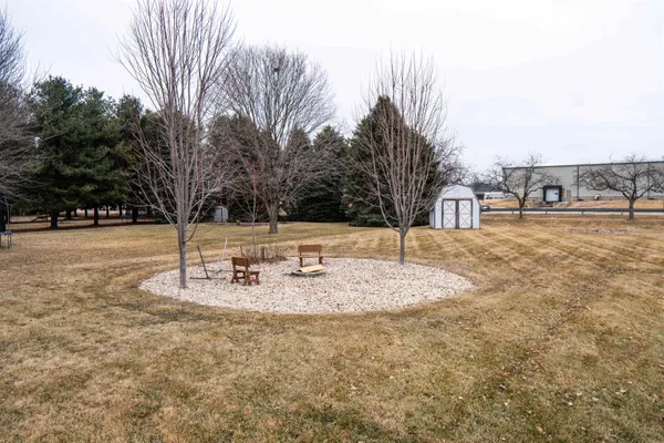 $267,900 | 102 Windward Lane, Rochelle, IL 61068