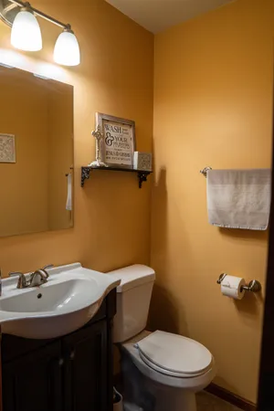 $267,900 | 102 Windward Lane, Rochelle, IL 61068