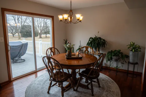 $267,900 | 102 Windward Lane, Rochelle, IL 61068