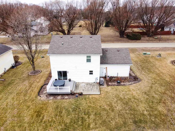 $267,900 | 102 Windward Lane, Rochelle, IL 61068