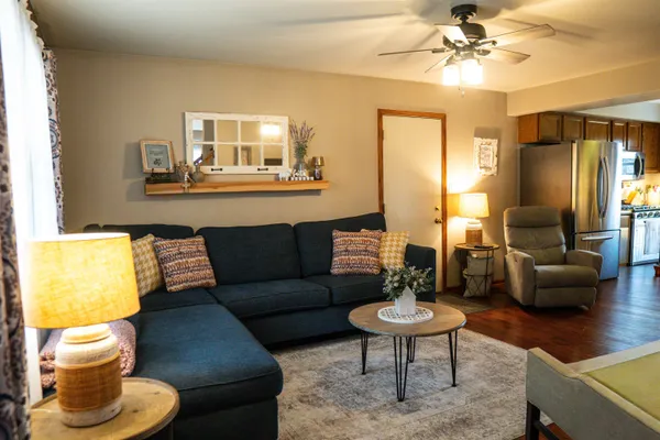 $267,900 | 102 Windward Lane, Rochelle, IL 61068