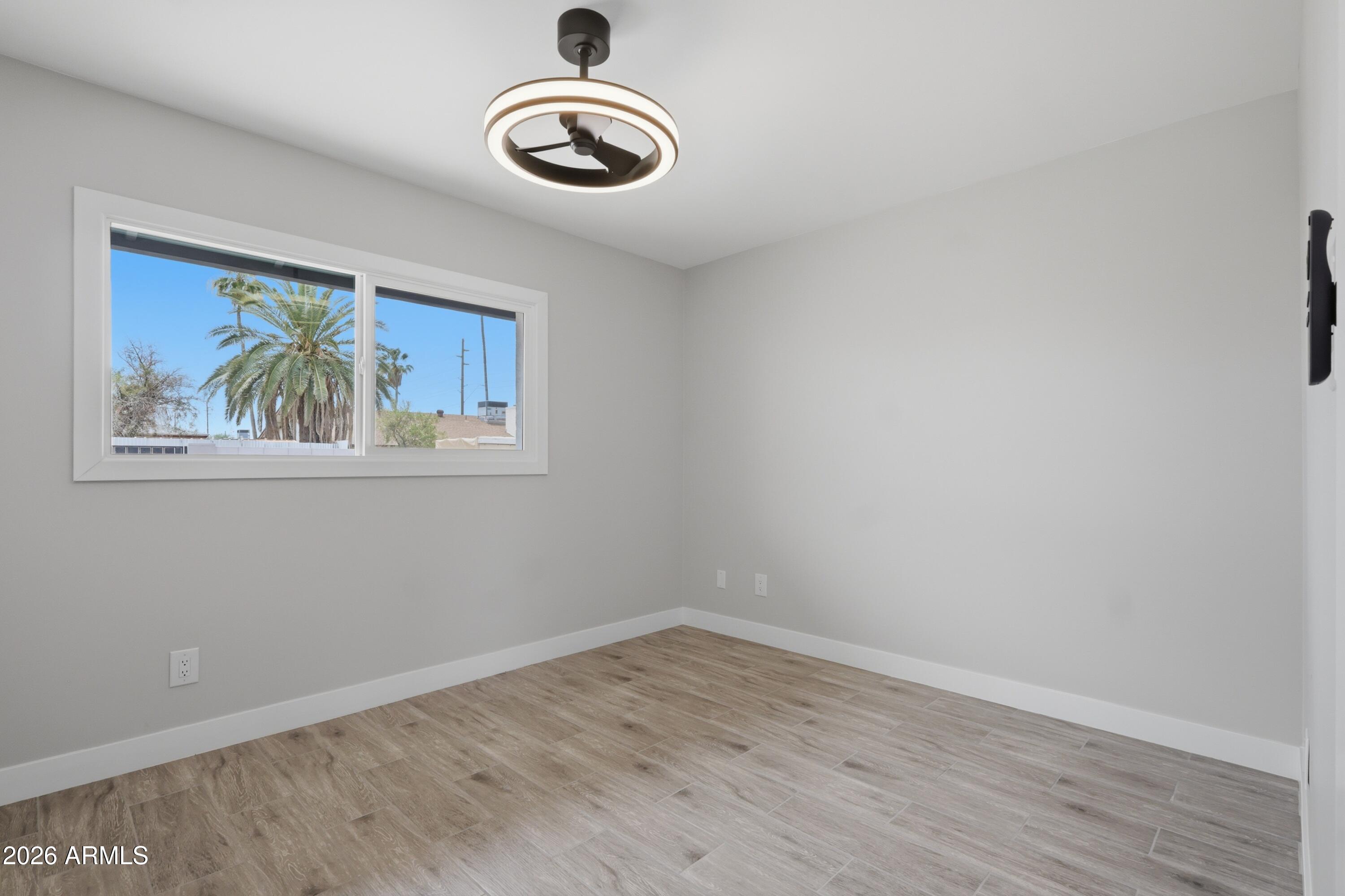 3453 West Hearn Road Phoenix, AZ 85053 - Photo 12 of 17