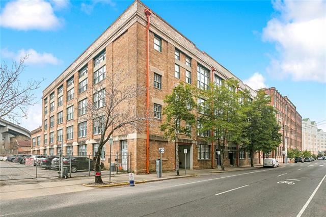 1111 South Peters St Unit 217  