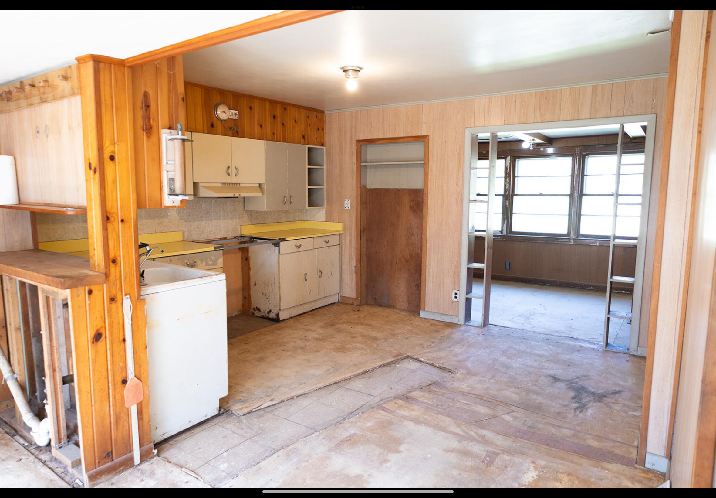 15232 Three Oaks Road Three Oaks, MI 49128 - Photo 6 of 15 IMG_0343