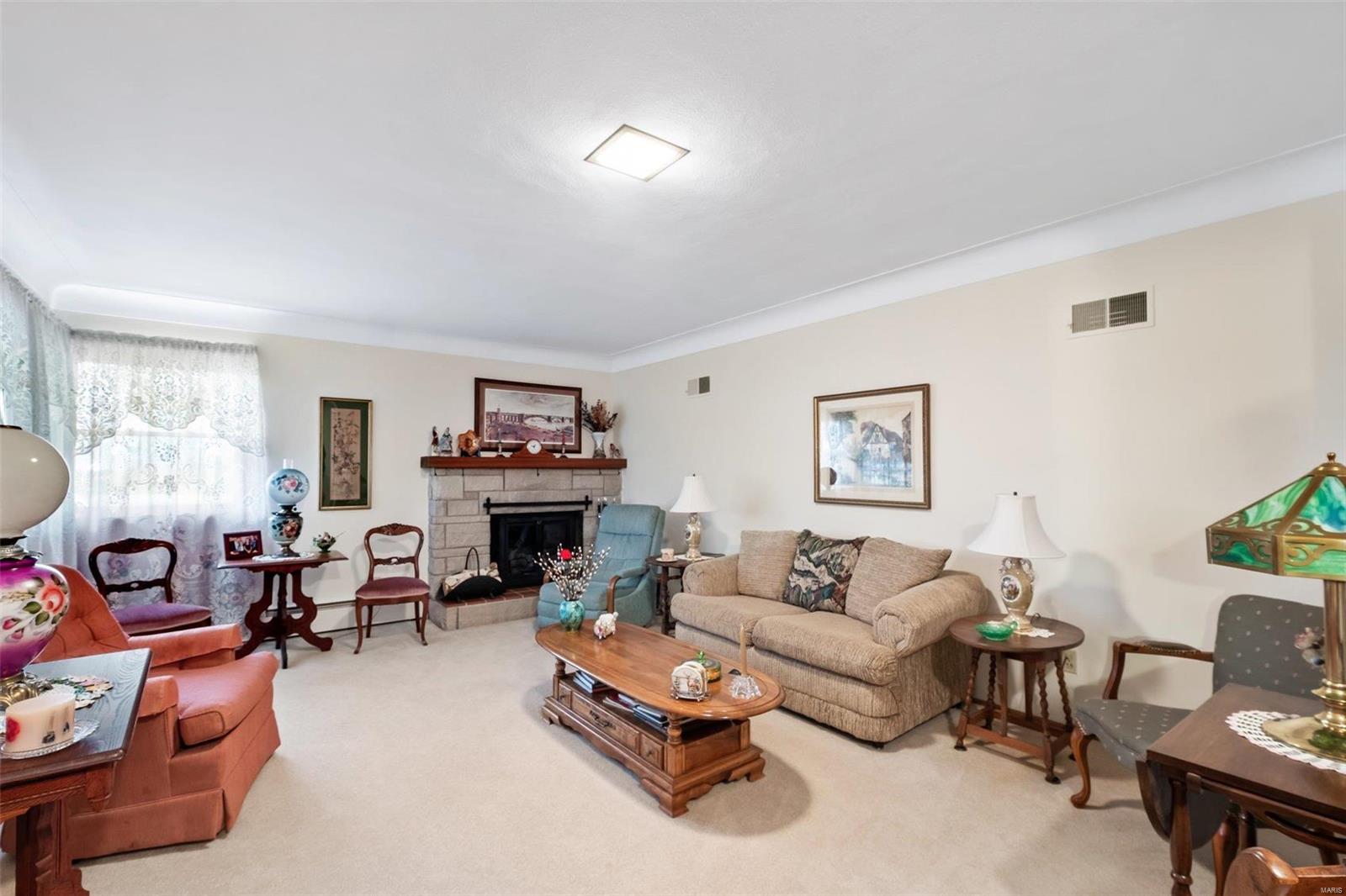 2851 Staunton Road Edwardsville, IL 62025 - Photo 24 of 37 Gallery Image 24
