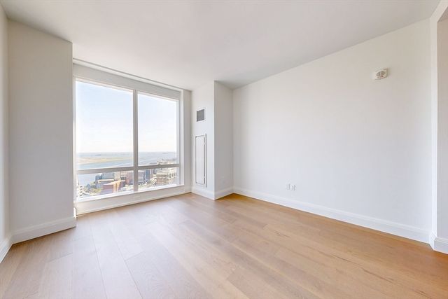 $2,995,000 | 240 Devonshire Street, Unit 5109, Boston, MA 02110