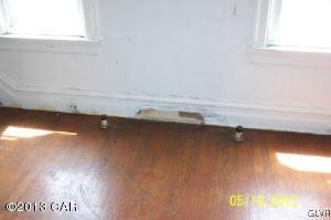 601 North Locust Street Hazleton, PA 18201 - Photo 16 of 22 601LocustNoRad1Cjpg