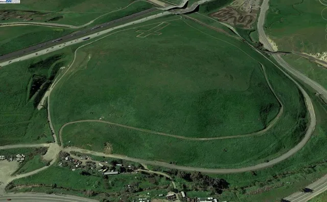 $1,049,995 | 50 East Highway, Livermore, CA 94550