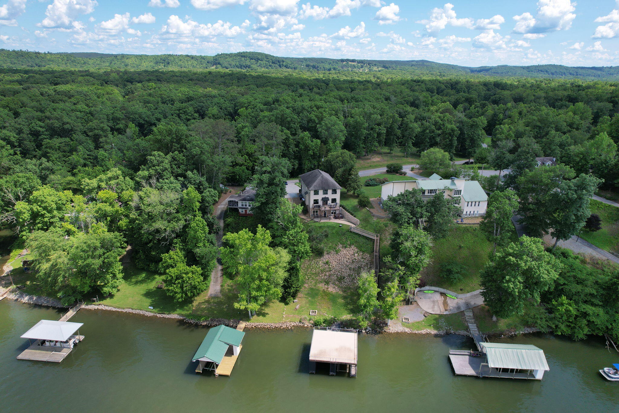 341 Russell Lane Decatur, TN 37322 - Photo 4 of 77 12-web-or-mls-DJI_0957
