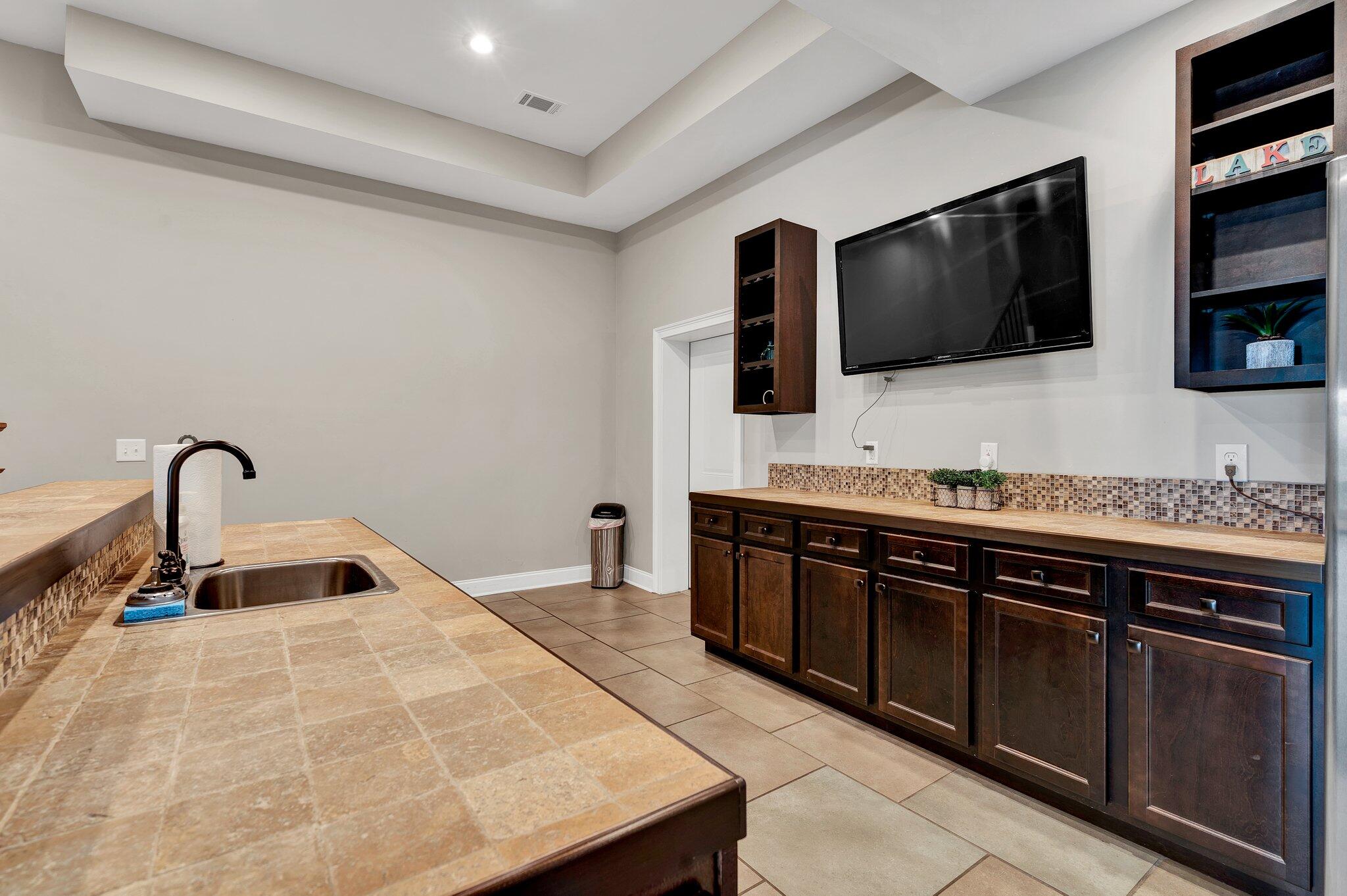 341 Russell Lane Decatur, TN 37322 - Photo 48 of 77 59-web-or-mls-DSC09563