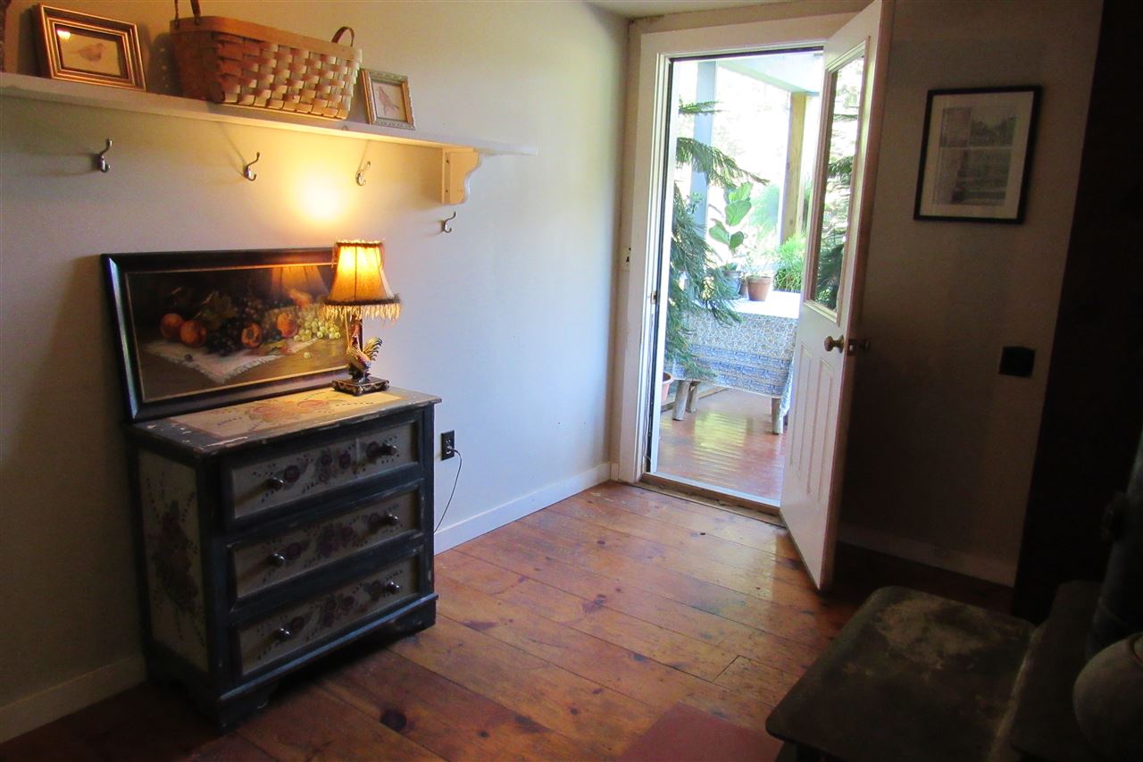 1036 Morgan Road Salisbury, VT 05769 - Photo 15 of 39