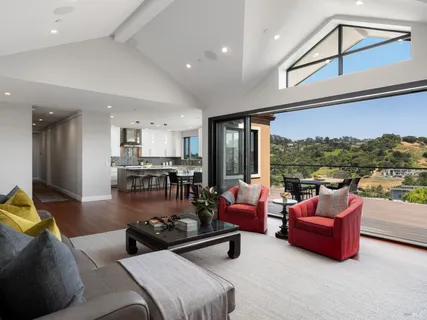 $6,277,000 | 9 Burrell Court, Tiburon, CA 94920