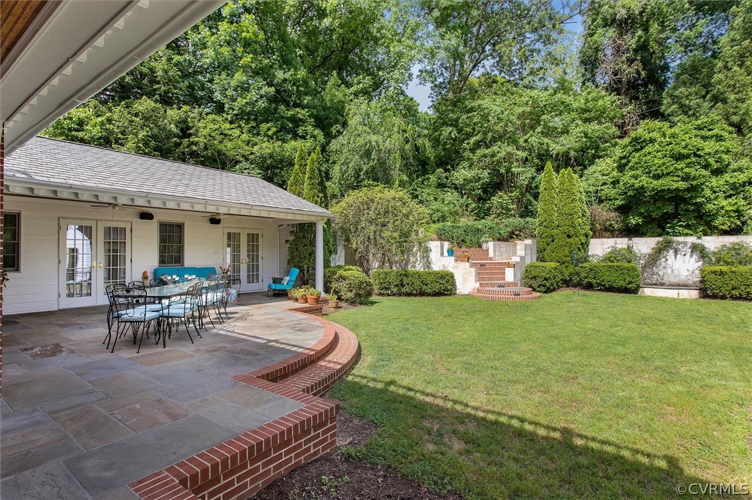 233 Ross Road Henrico, VA 23229 - Photo 43 of 48 a view of a house with backyard and sitting area