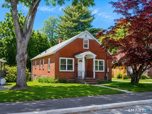 $2,600 | 57 Pine Street, Torrington, CT 06790