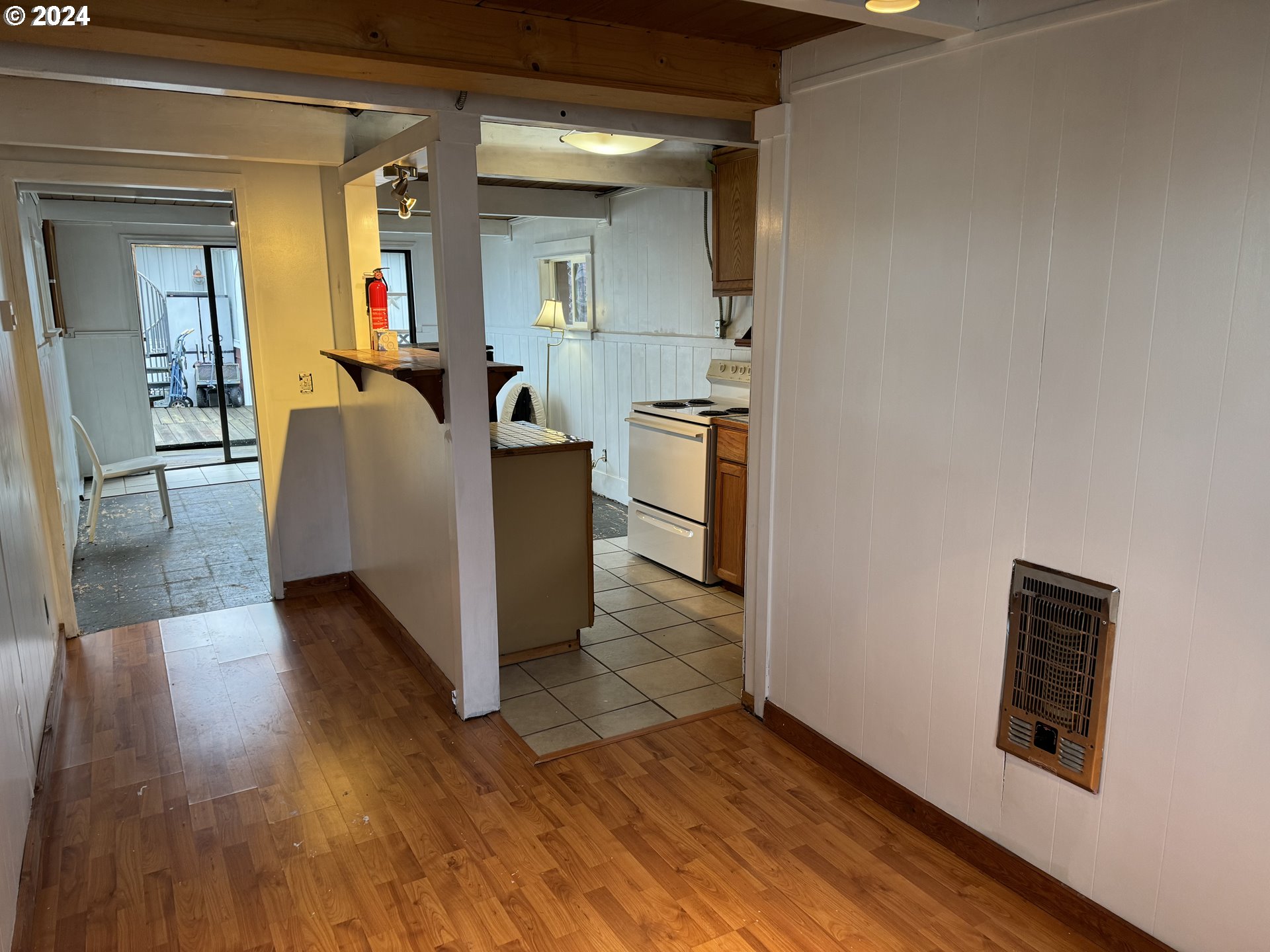 229 North Bridgeton Road Portland, OR 97217 - Photo 7 of 18 Gallery Image 7