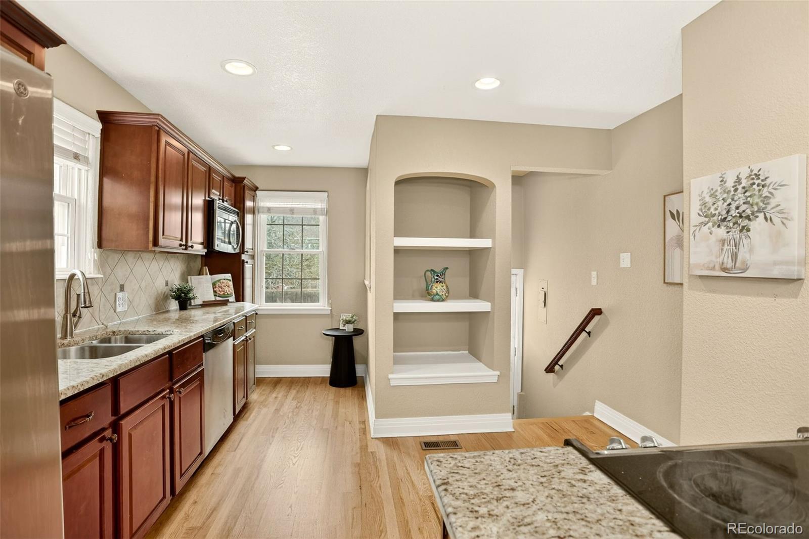 2955 Ash Street Denver, CO 80207 - Photo 10 of 26