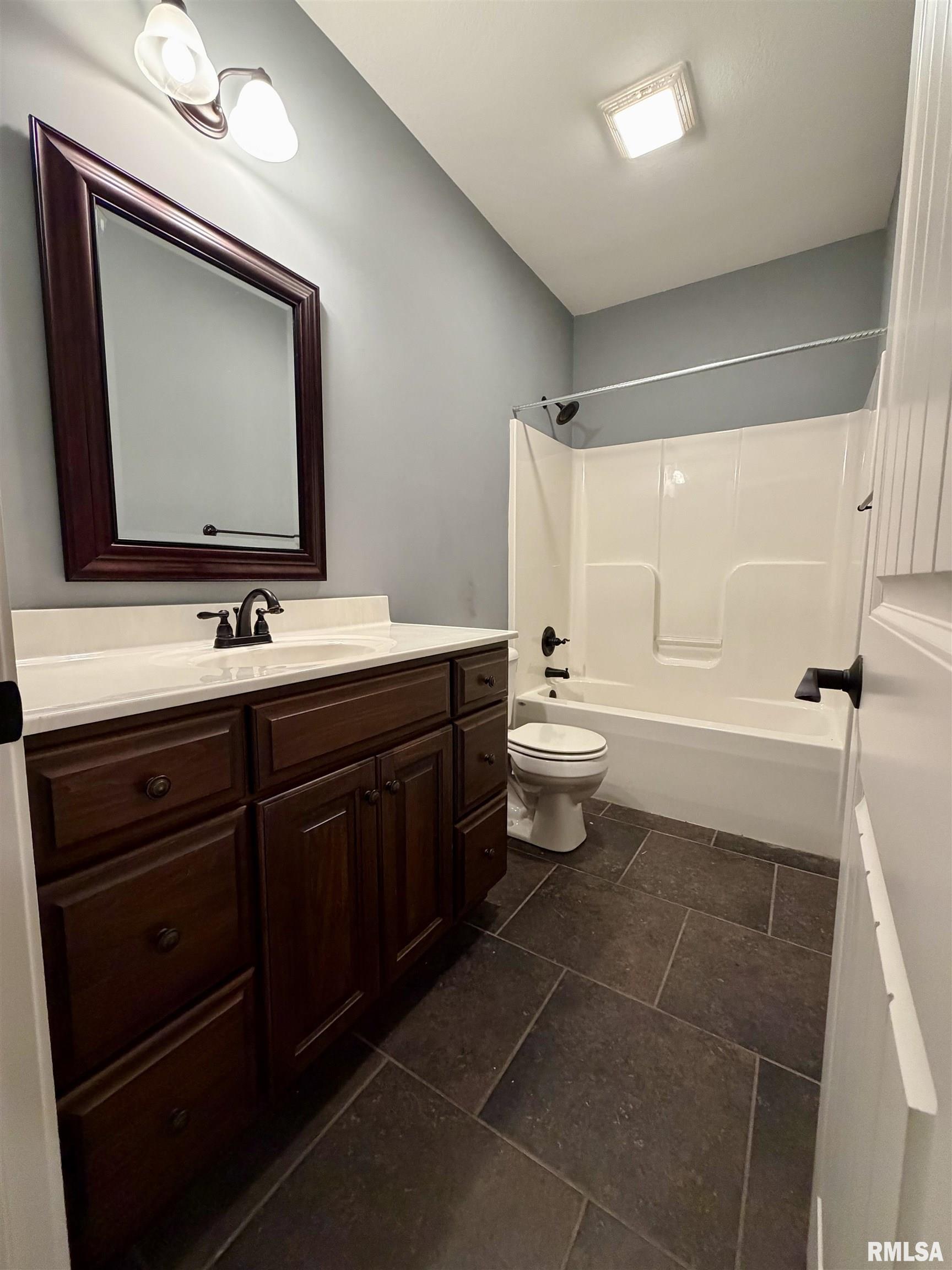 66 Warwick Circle Morton, IL 61550 - Photo 30 of 34