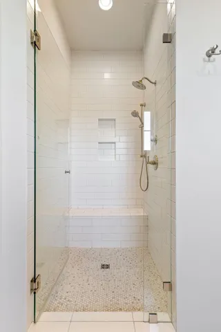 $875,000 | 107 Cardiff Drive, Thompson's Station, TN 37179