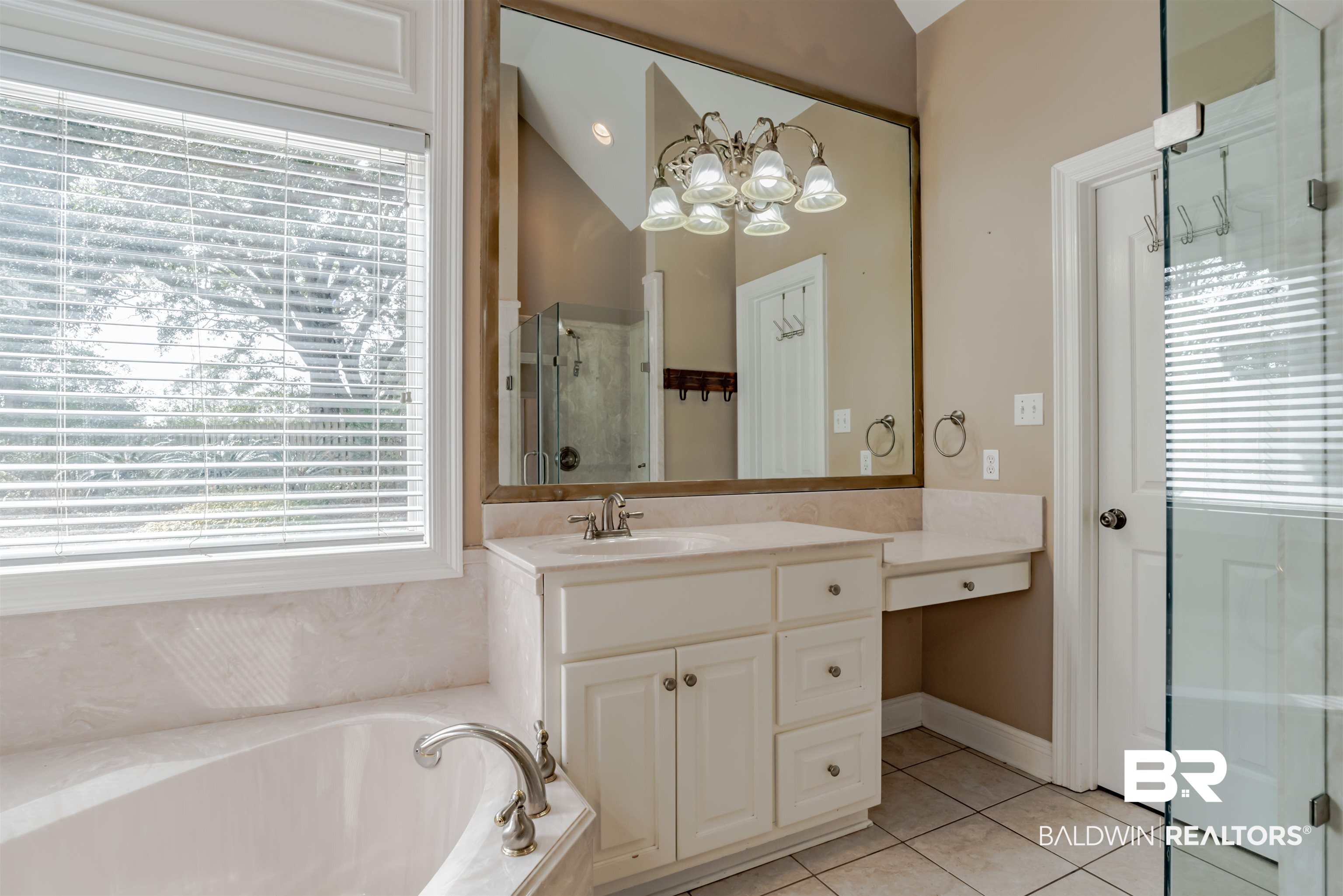 8831 Kenston Court Mobile, AL 36619 - Photo 15 of 38