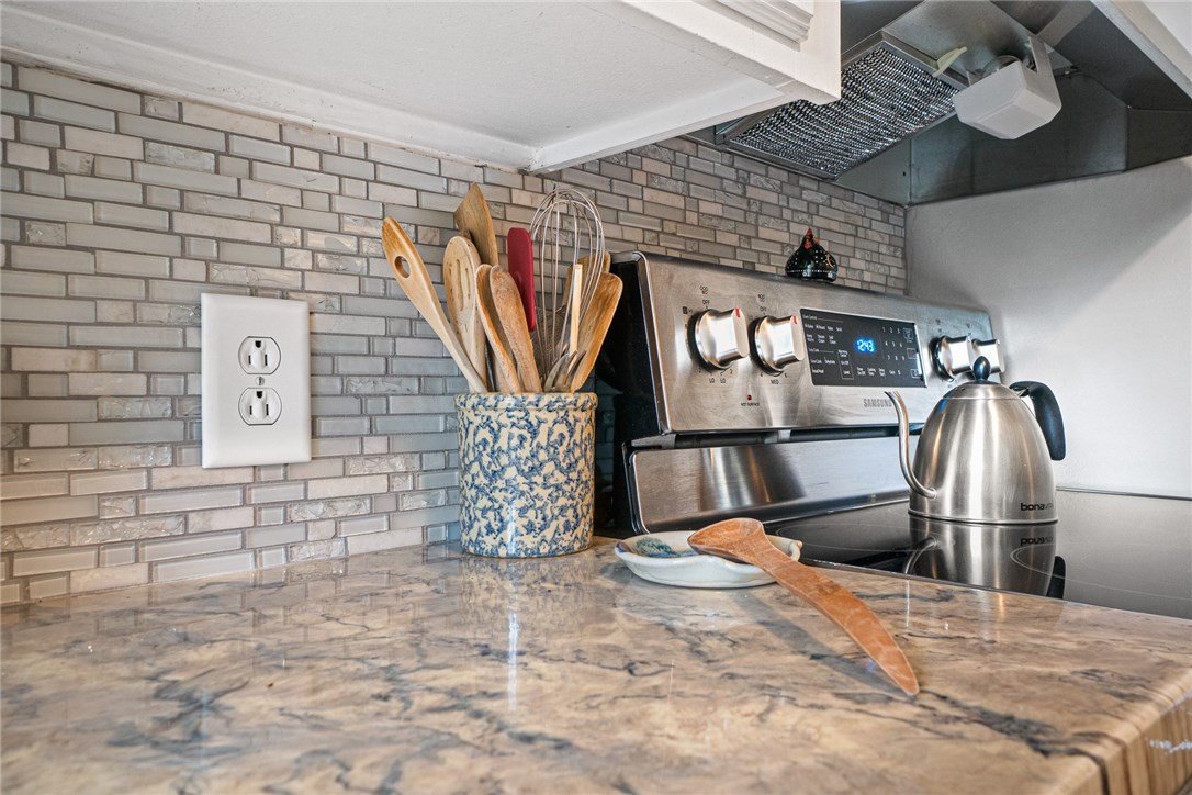 196 Haswill Street Warwick, RI 02889 - Photo 16 of 35 Gallery Image 16