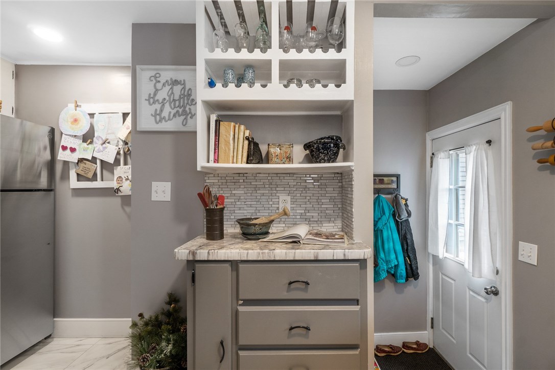 196 Haswill Street Warwick, RI 02889 - Photo 17 of 35 Gallery Image 17