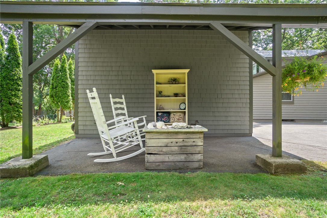 196 Haswill Street Warwick, RI 02889 - Photo 32 of 35 Gallery Image 32