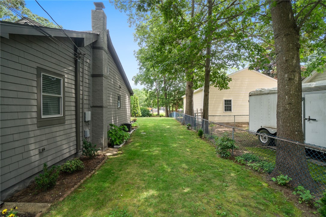 196 Haswill Street Warwick, RI 02889 - Photo 34 of 35 Gallery Image 34