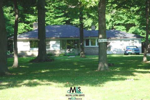 45645 Fairchild Road Macomb, MI 48042 - Photo 1 of 1 617594.JPG