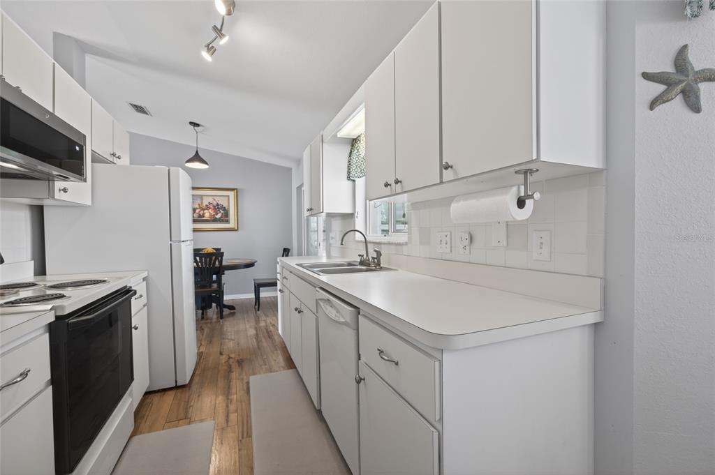 6196 Southwest 101st Place Ocala, FL 34476 - Photo 14 of 30