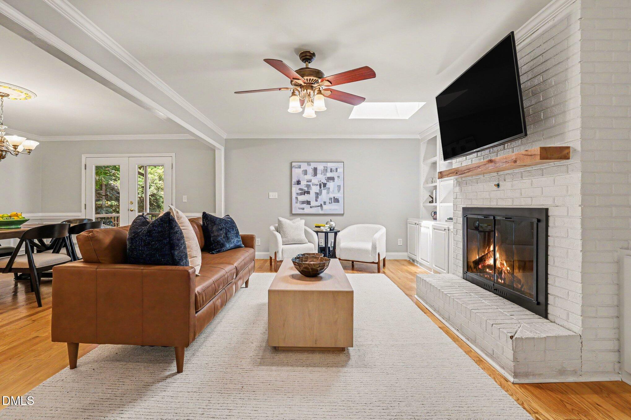 10328 Baileywick Road Raleigh, NC 27613 - Photo 9 of 36 living room