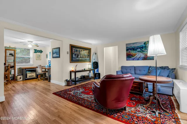 $2,350 | 6 Manor Drive, Red Bank, NJ 07701