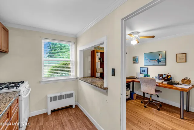 $2,350 | 6 Manor Drive, Red Bank, NJ 07701