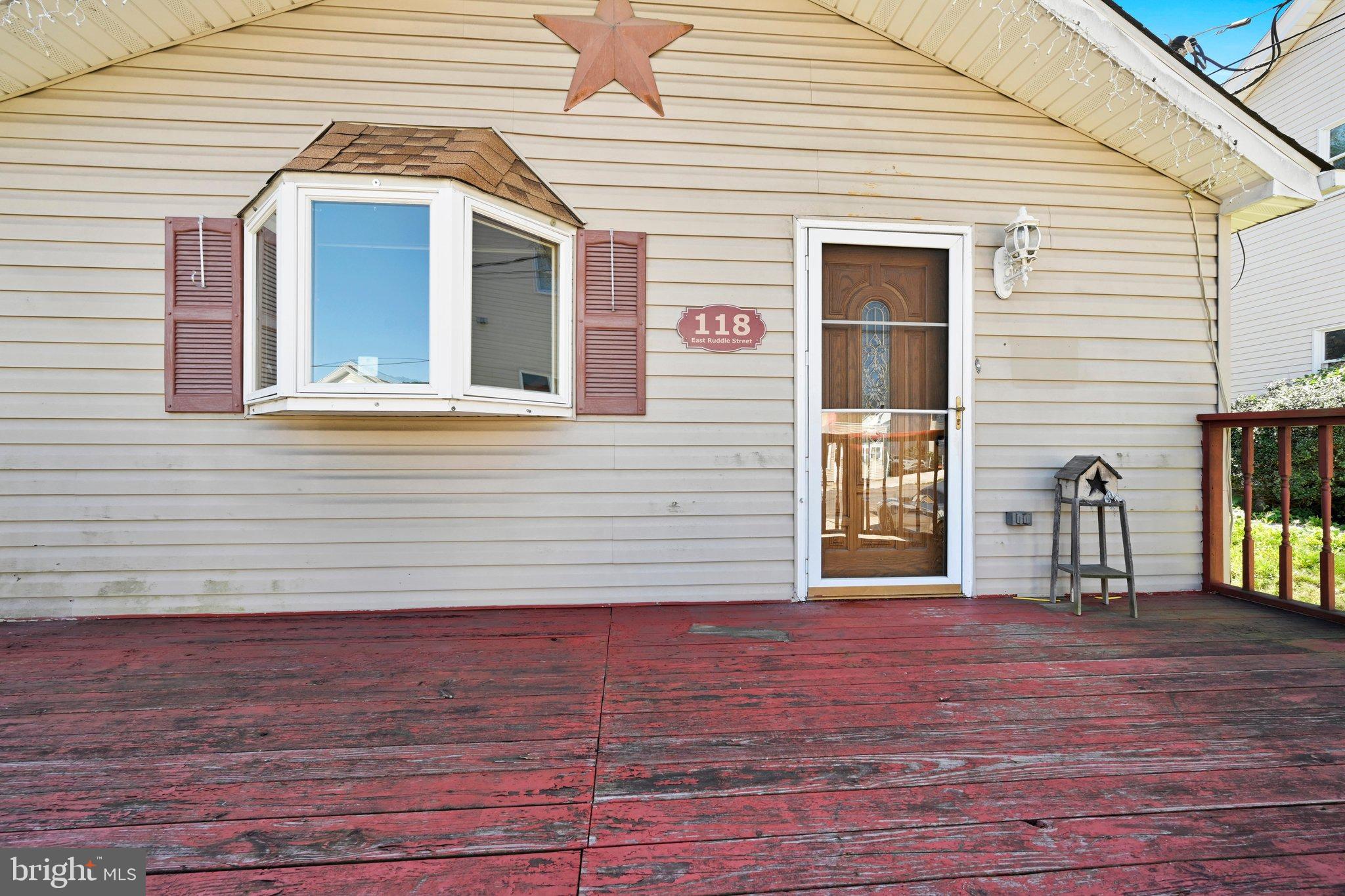 118 East Ruddle Street Coaldale, PA 18218 - Photo 7 of 32 Entrance