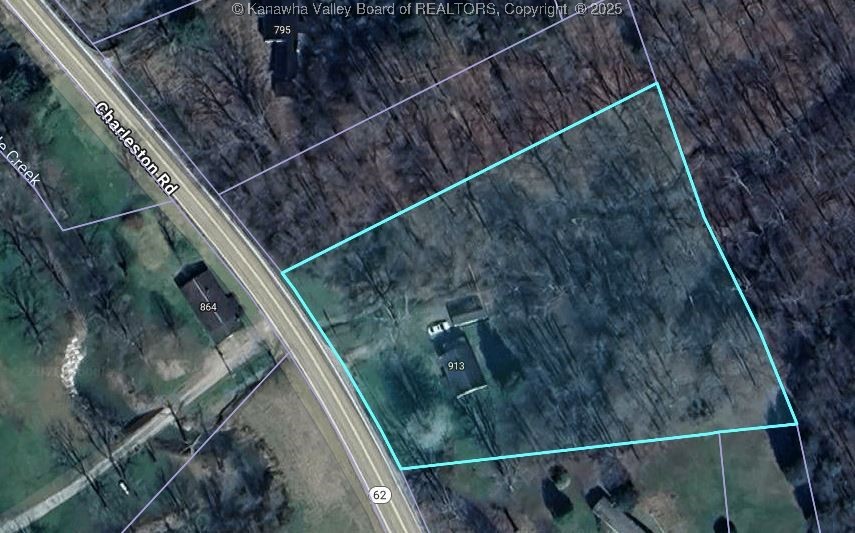 913 Charleston Road Point Pleasant, WV 25550 - Photo 3 of 37 Gallery Image 3