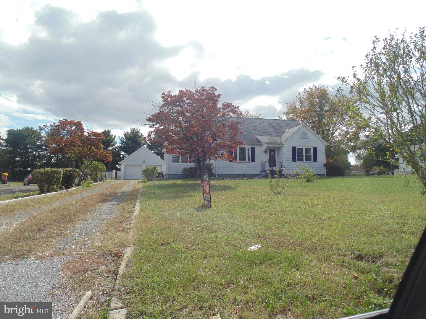 1023 Almond Road Vineland, NJ 08360 - Photo 1 of 17 Gallery Image 1