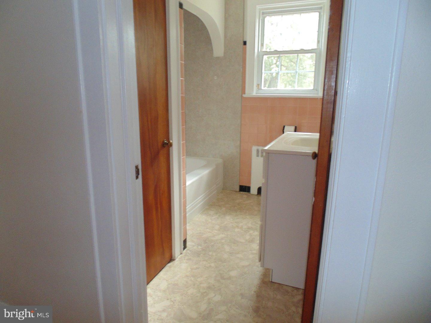 1023 Almond Road Vineland, NJ 08360 - Photo 5 of 17 Gallery Image 5