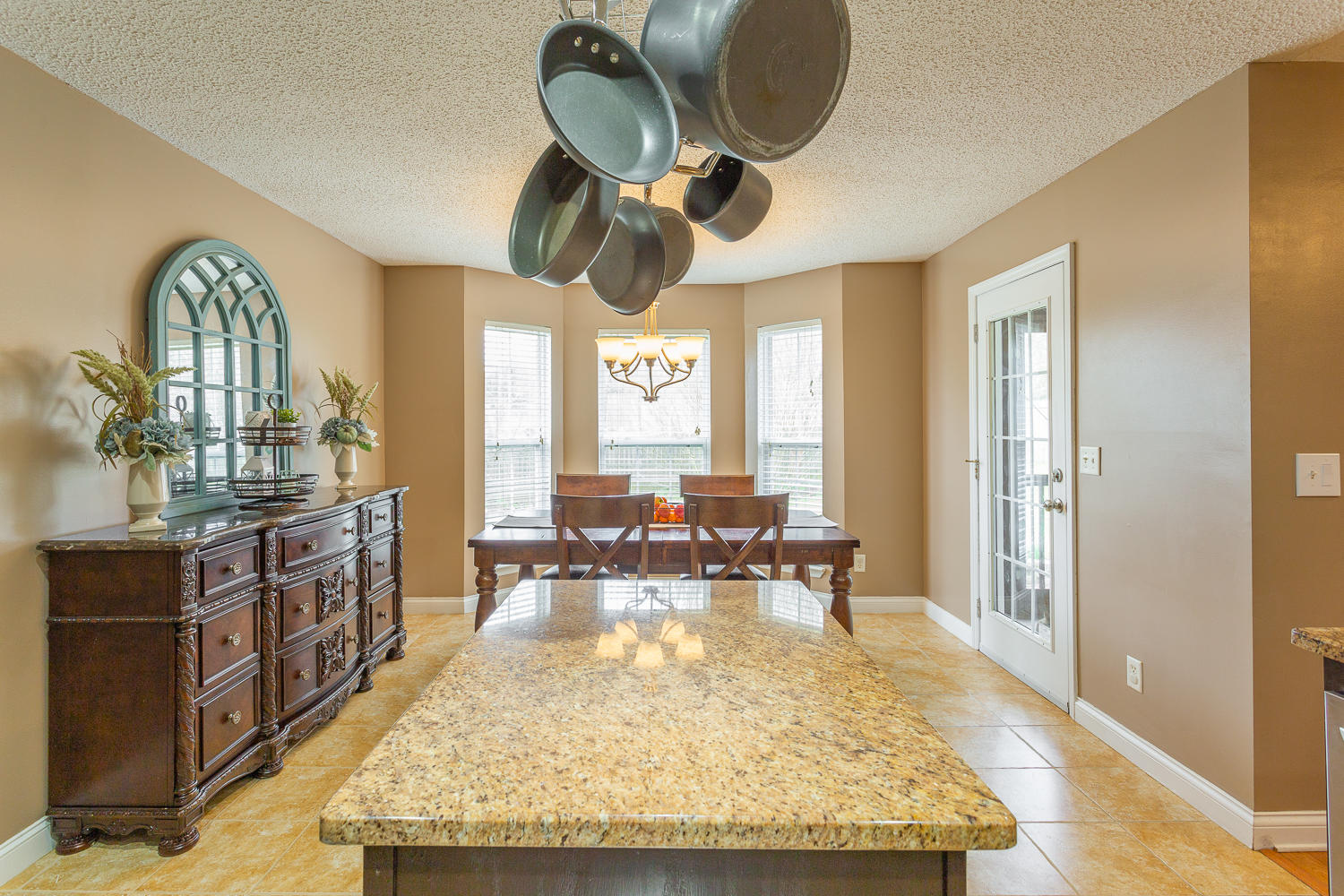 789 Cardinal Road Ringgold, GA 30736 - Photo 6 of 40 Cardinal HD_-46
