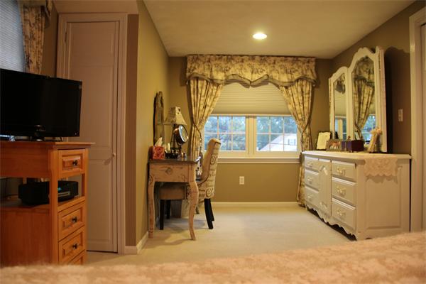 6 Krochmal Road Peabody, MA 01960 - Photo 11 of 22 Gallery Image 11